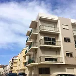 Spacious With Sea View In - 120 M², Fireplace Appartement