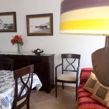 Spacious With Sea View In - 120 M², Fireplace * Nazaré