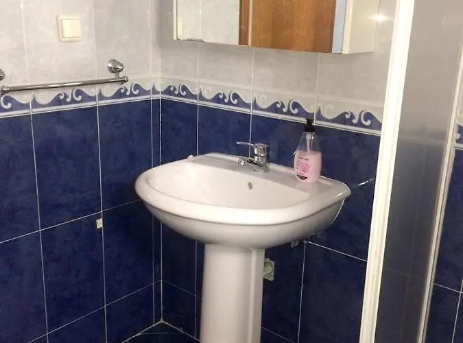 Spacious With Sea View In - 120 M², Fireplace * Nazaré